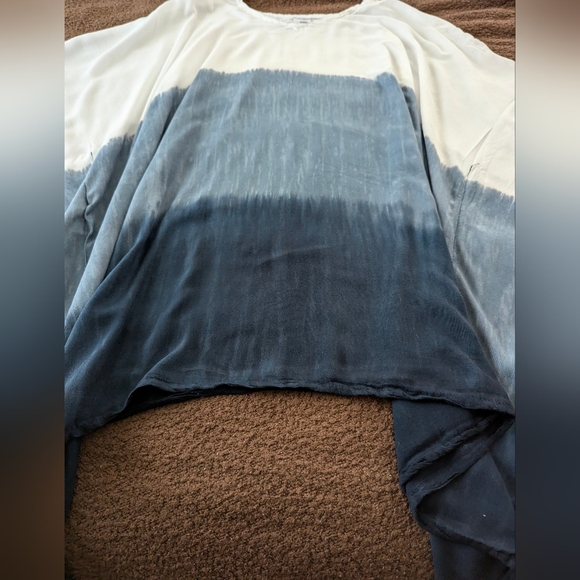 Island Planet Cover-Up - Picture 3 of 7